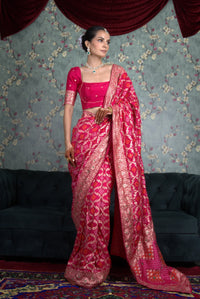 Gulabi Saree